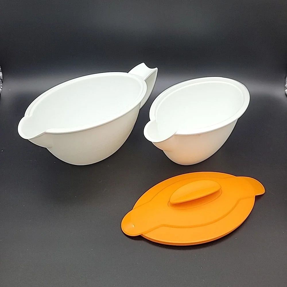 Tupperware they separate